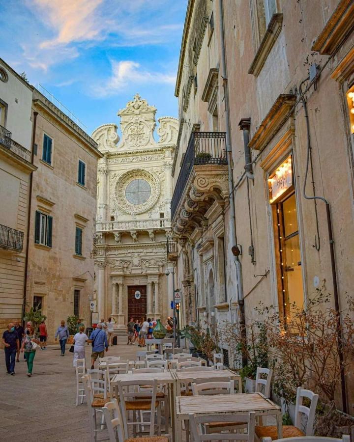 Lecce Stazione Centrale Extérieur photo
